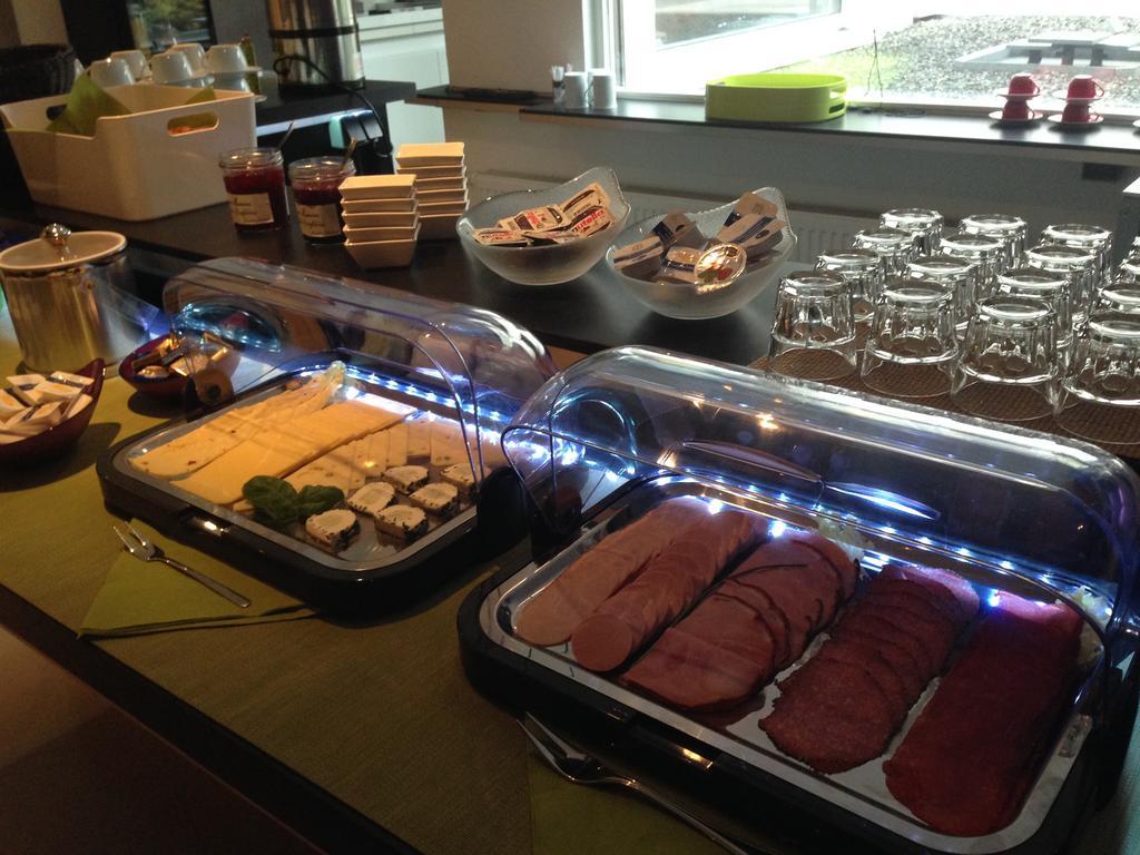 Wohnraum Hotel & Gaestehaus Gusterath 外观 照片