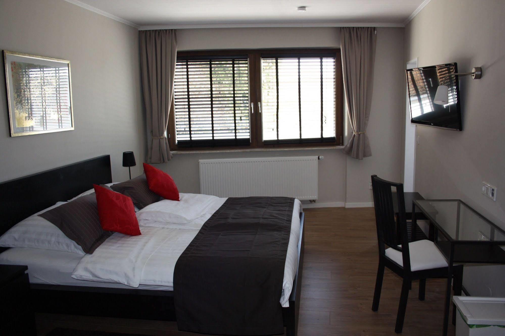 Wohnraum Hotel & Gaestehaus Gusterath 外观 照片